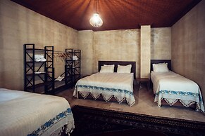 Azalea Terrace Cave Hotel