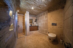 Azalea Terrace Cave Hotel