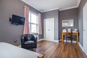 Marlborough Hotel