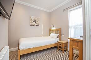 Marlborough Hotel