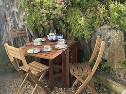 Royal Oak Cottage