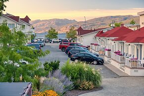 Kettle Valley Beach Resort