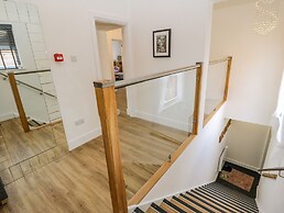 23a High Street