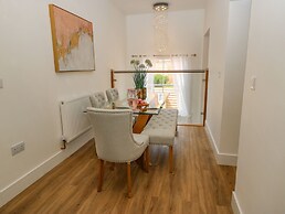 23a High Street