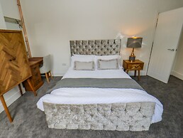 23a High Street