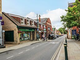 23a High Street