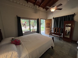 Warrie Head Resort