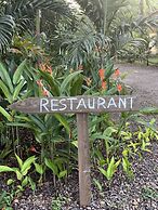 Warrie Head Resort