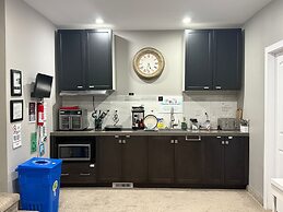 Stay549 - Adults Only Bed and Breakfast