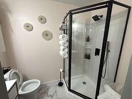 Stay549 - Adults Only Bed and Breakfast