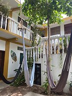HOTEL ADOQUIN