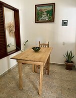 HOTEL ADOQUIN