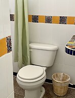 HOTEL ADOQUIN