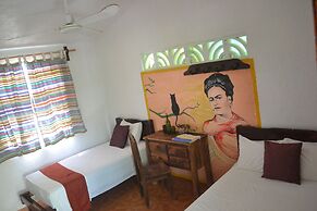 HOTEL ADOQUIN