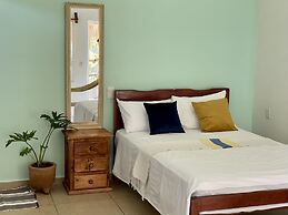 HOTEL ADOQUIN