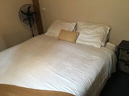 Girraween Country Inn