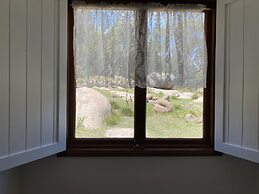 Girraween Country Inn