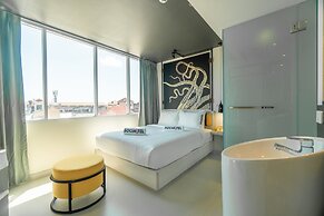 SocialTel Koh Samui