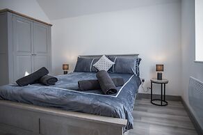 Four Seasons - 1 Bedroom  - Tenby