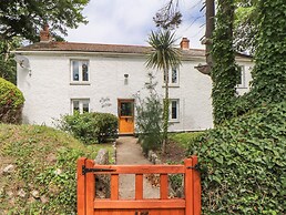 Myrtle Cottage