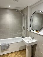 Charming 2-bed Apartment in Sandwich in Kent