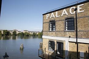 Palace Wharf Apartments