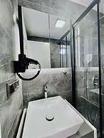 EURONOVA HOTEL & SUITES