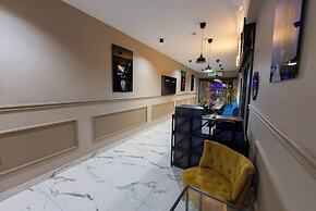 EURONOVA HOTEL & SUITES