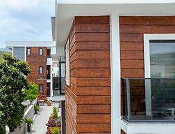 EURONOVA HOTEL & SUITES