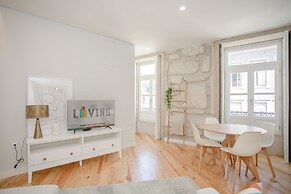Liiiving - Aliados Stone Apartment