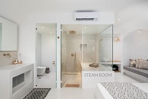 Cycladic Suites & Spa