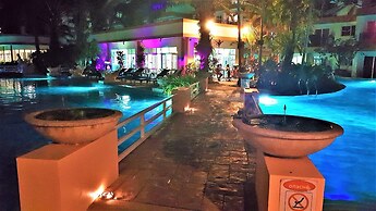 1 bed Condo With Direct Pool Access - Sleeps 2