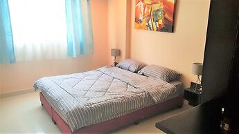 1 bed Condo With Direct Pool Access - Sleeps 2