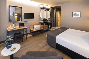 Marius Hotel