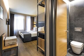 Marius Hotel