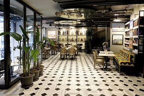 Marius Hotel