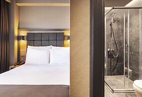Marius Hotel