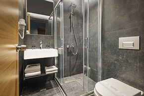 Marius Hotel
