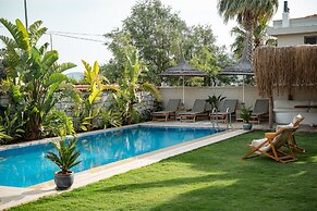 Lika Alacati