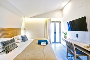 Hidden Cove Corfu