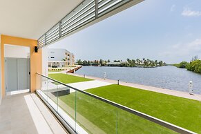 ONE Canal Point