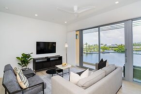 ONE Canal Point