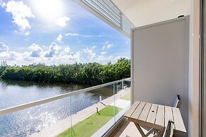 ONE Canal Point
