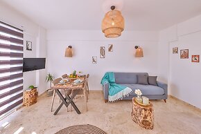 Villa Ay