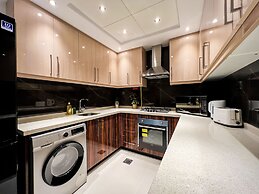 Luton Vacation Homes - Elite Downtown Residence