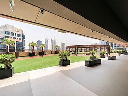 Luton Vacation Homes - Elite Downtown Residence