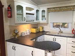 Lovely Holiday Home nr Kynance Cove