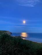 Lovely Holiday Home nr Kynance Cove
