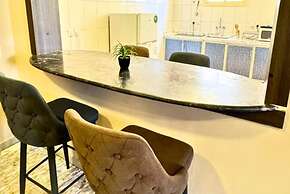 BQ HOTEL SUITES