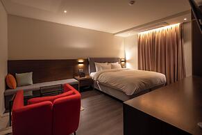 Yaja Hotel Peace Square branch